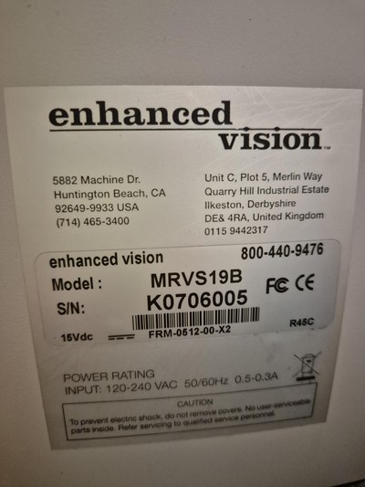 Imagen de lupa pantalla de sobremesa enhaced vision merlin lcd 19 pulgadas.